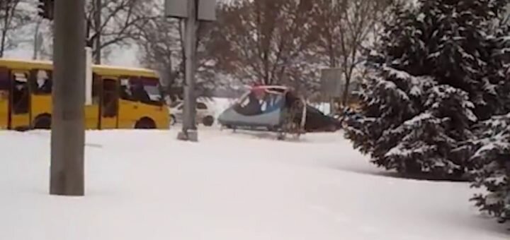 В Україні з'явився новий вид транспорту- аеросани (відео)