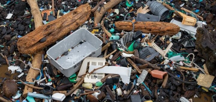 Из чего состоит Большое тихоокеанское мусорное пятно