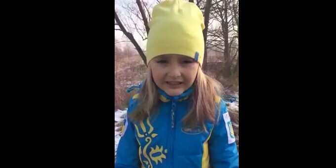 5-ти річна дівчинка виганяє ворогів з України (відео)